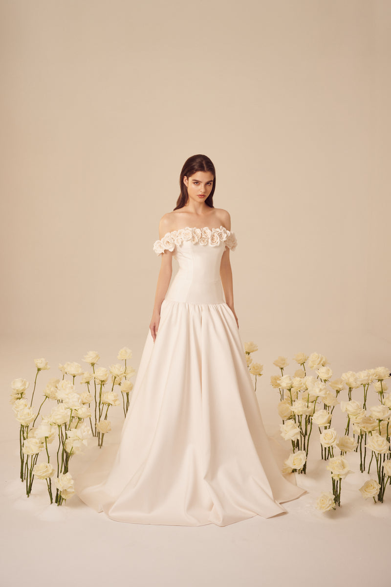 FW24 Bridal Look 15