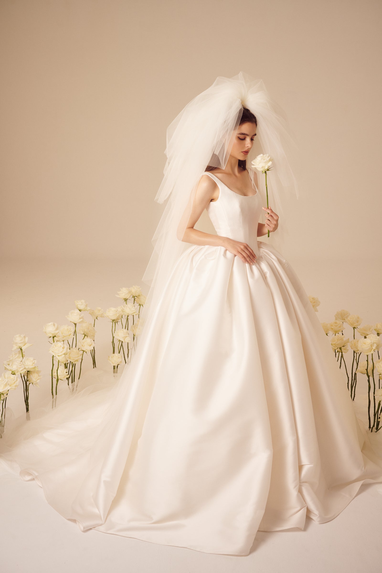 FW24 Bridal Look 22