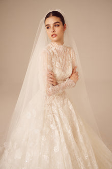 FW24 Bridal Look 3