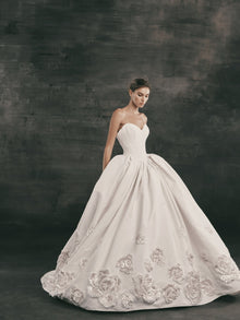SS27 Bridal Look 2