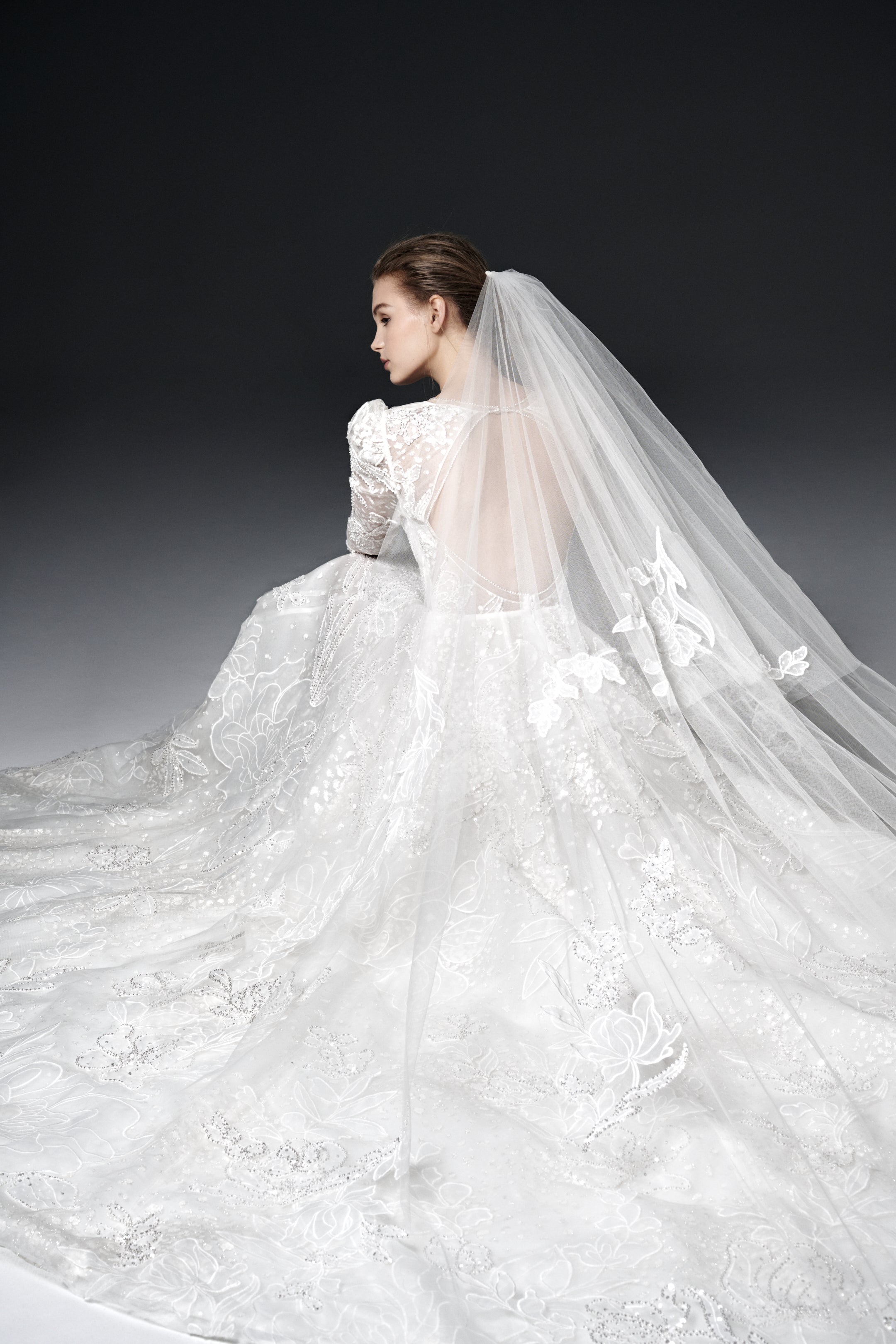 FW23 Bridal Look 4