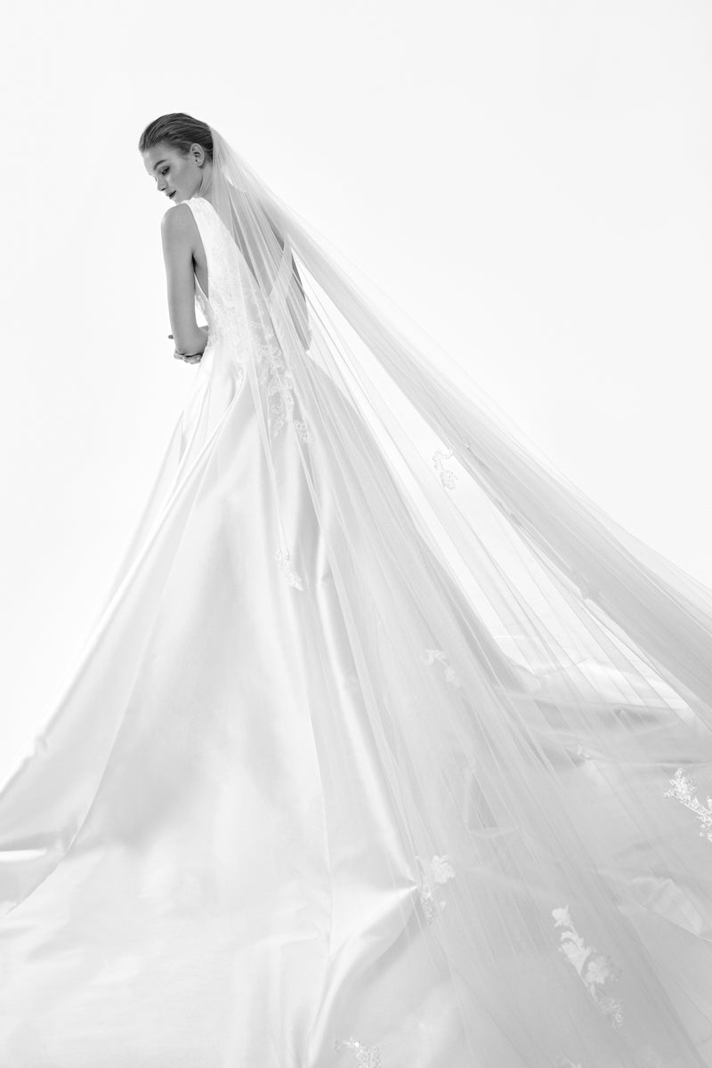 FW23 Bridal Look 14