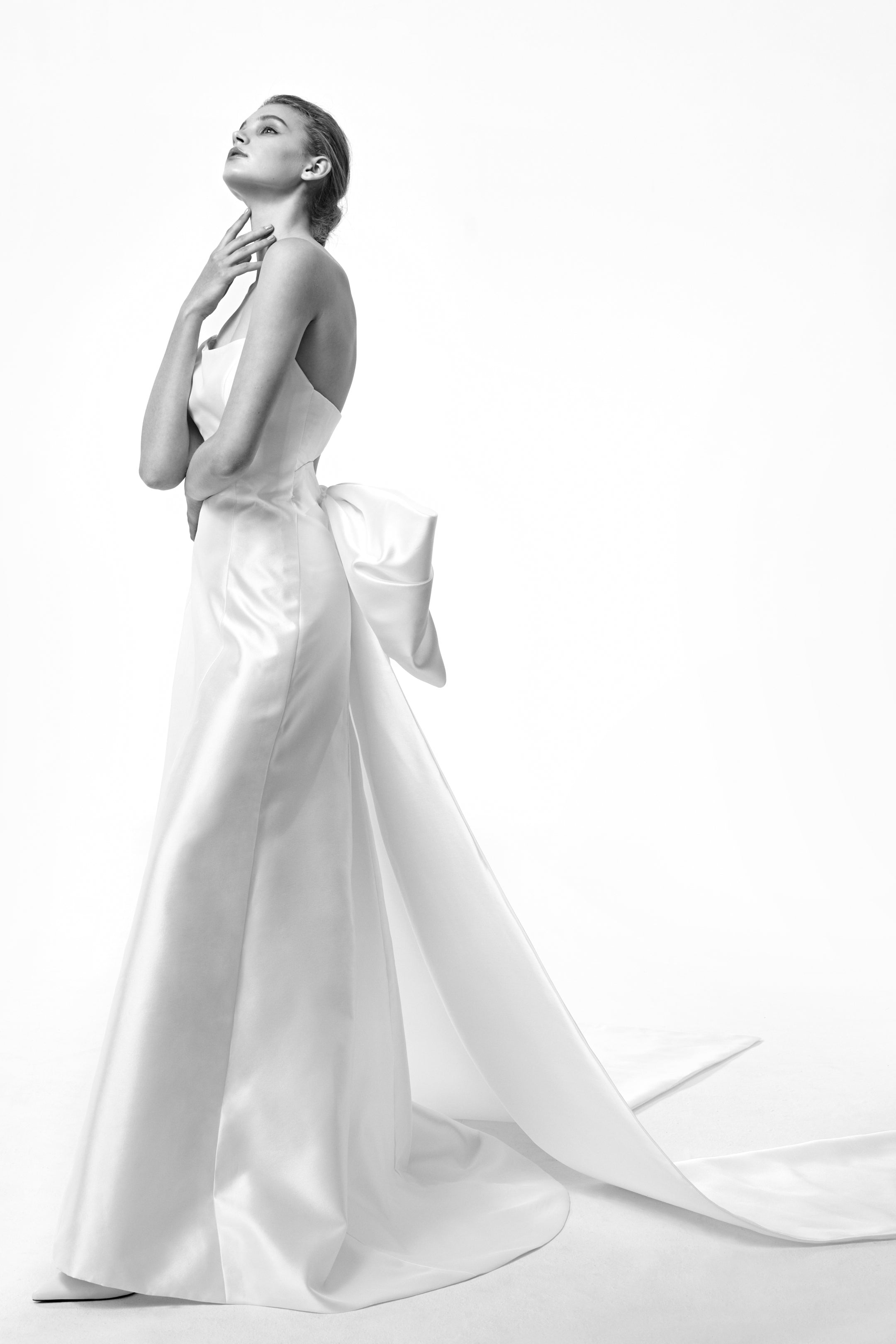 FW23 Bridal Look 13