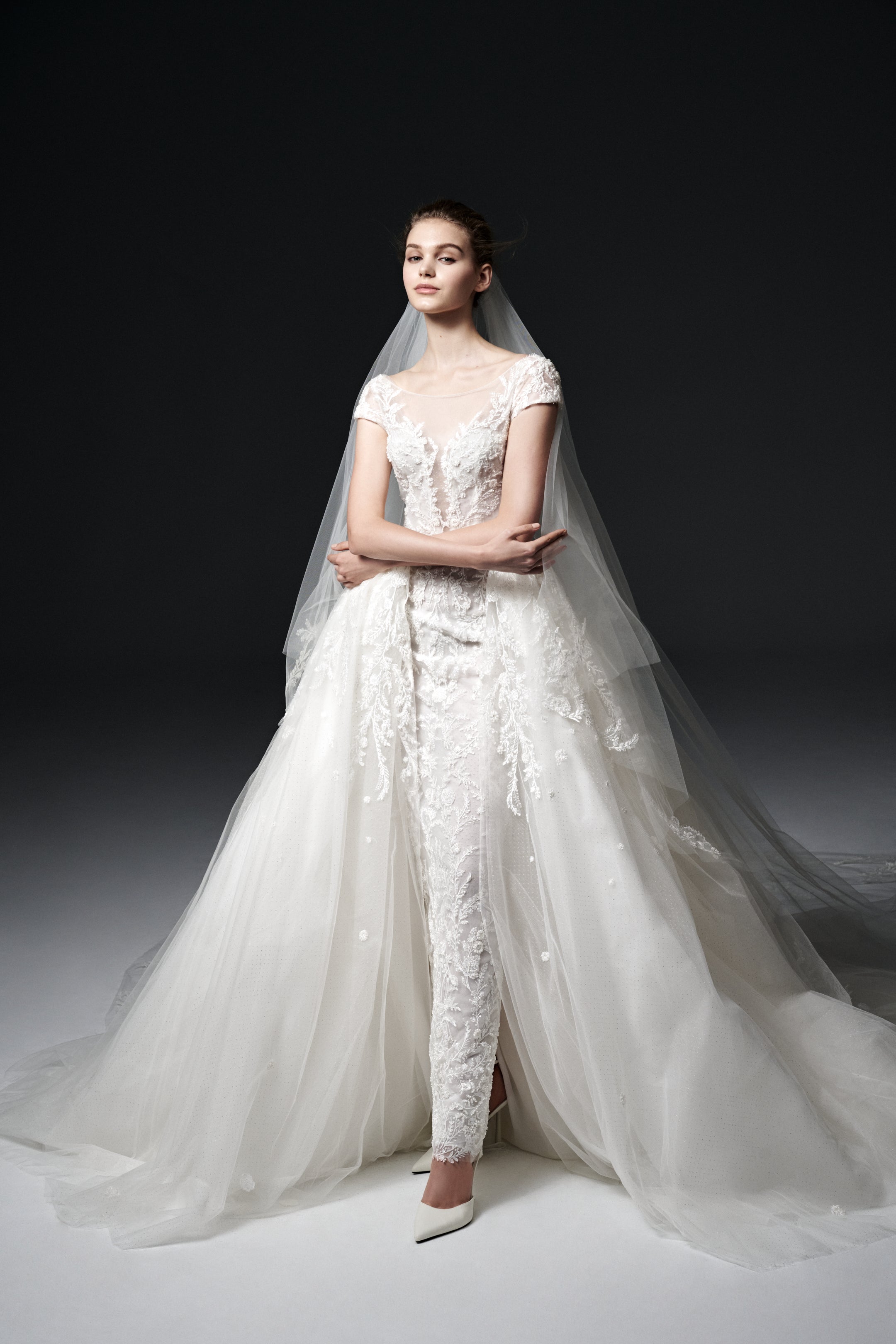 FW23 Bridal Look 20