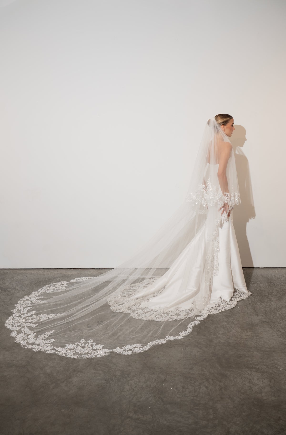 FW27 Bridal Look 4