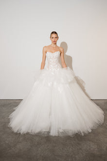 FW27 Bridal Look 6