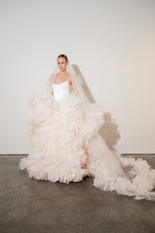 FW27 Bridal Look 12