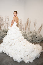 FW27 Bridal Look 23