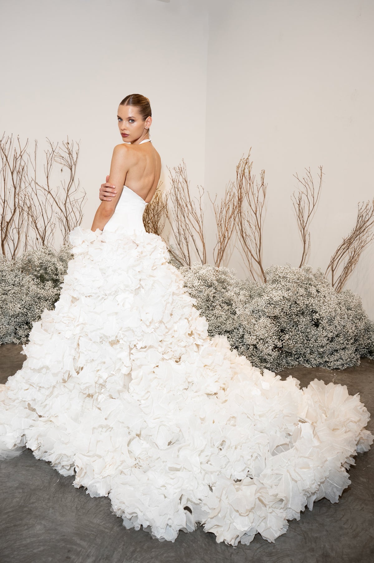 FW27 Bridal Look 23