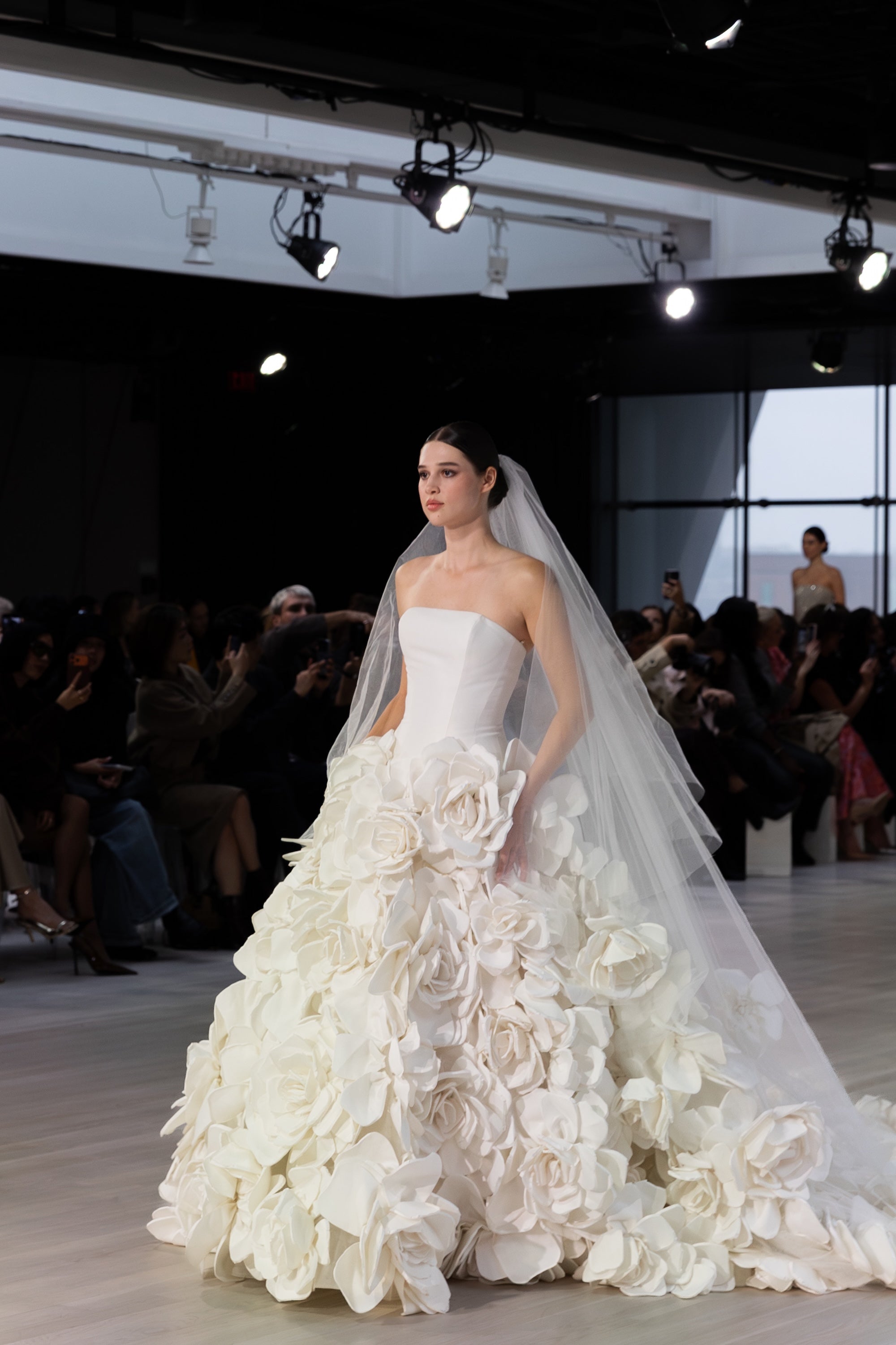 FW26 Bridal Look 22